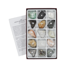 Load image into Gallery viewer, 2325 - SPECIFIC GRAVITY OF MINERALS KIT - 15 SPEC.
